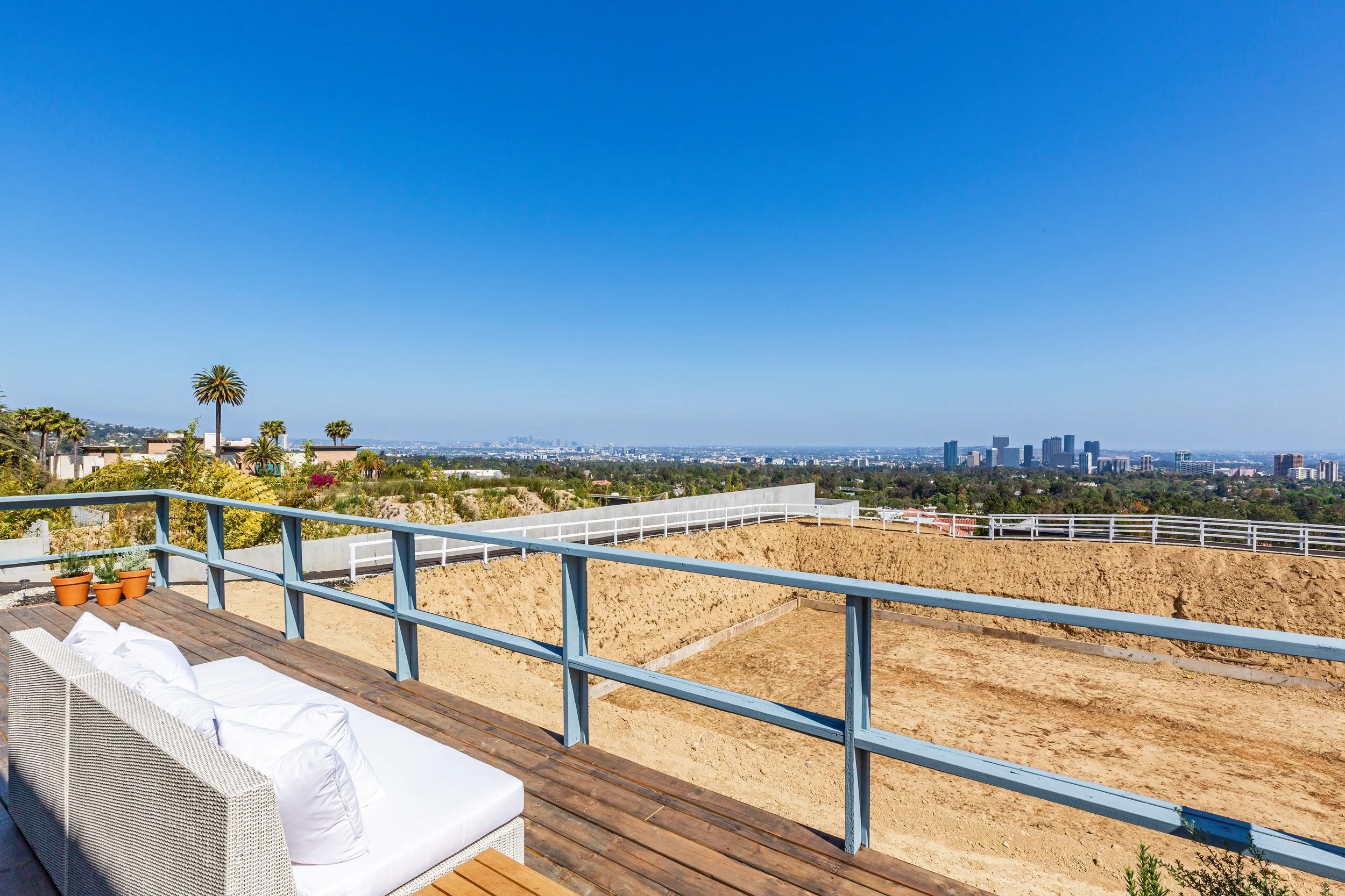 805 Nimes Place photo 6