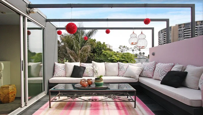 819 Dickson St photo 27