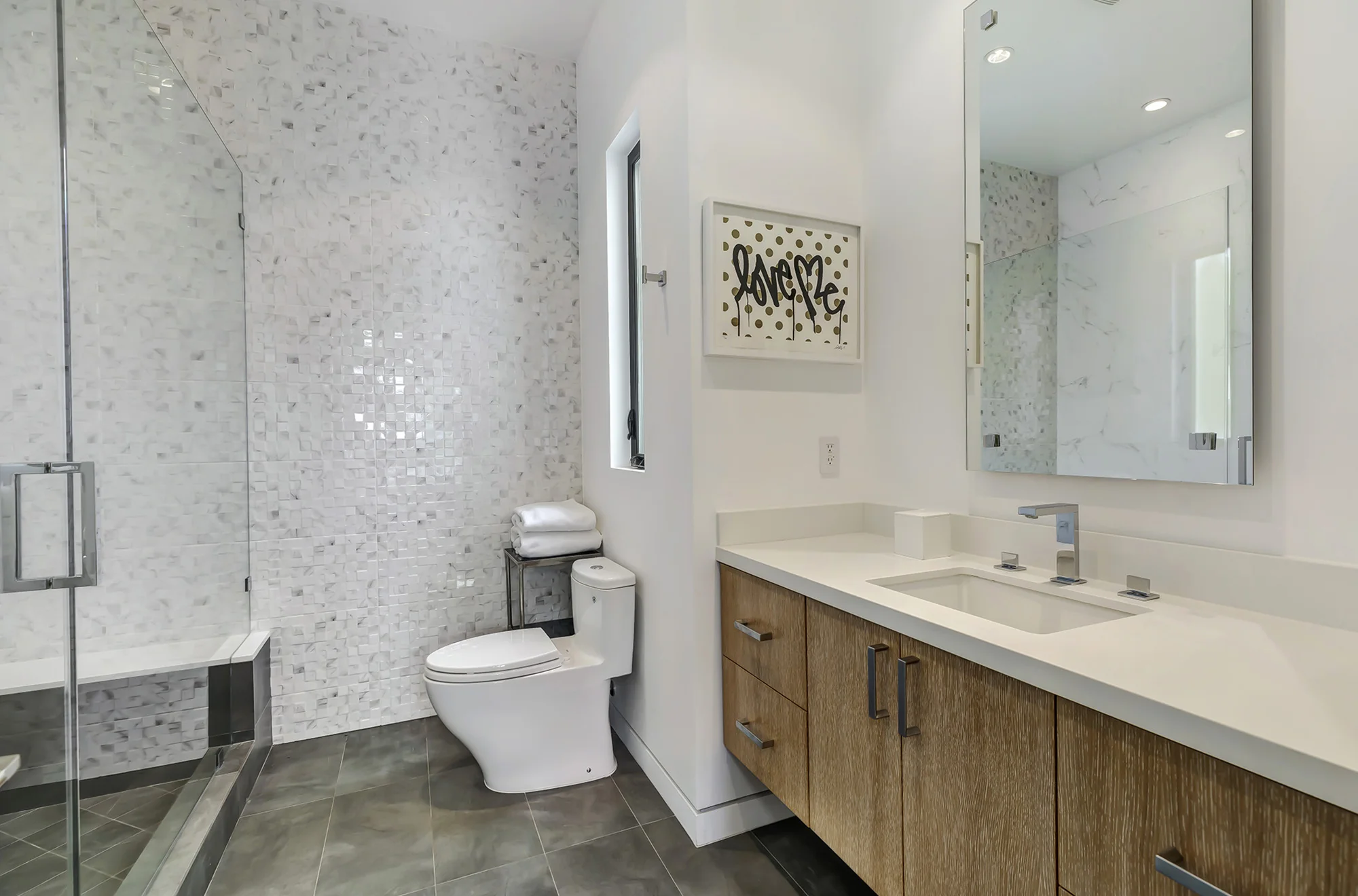 8745 Rosewood Ave photo 38