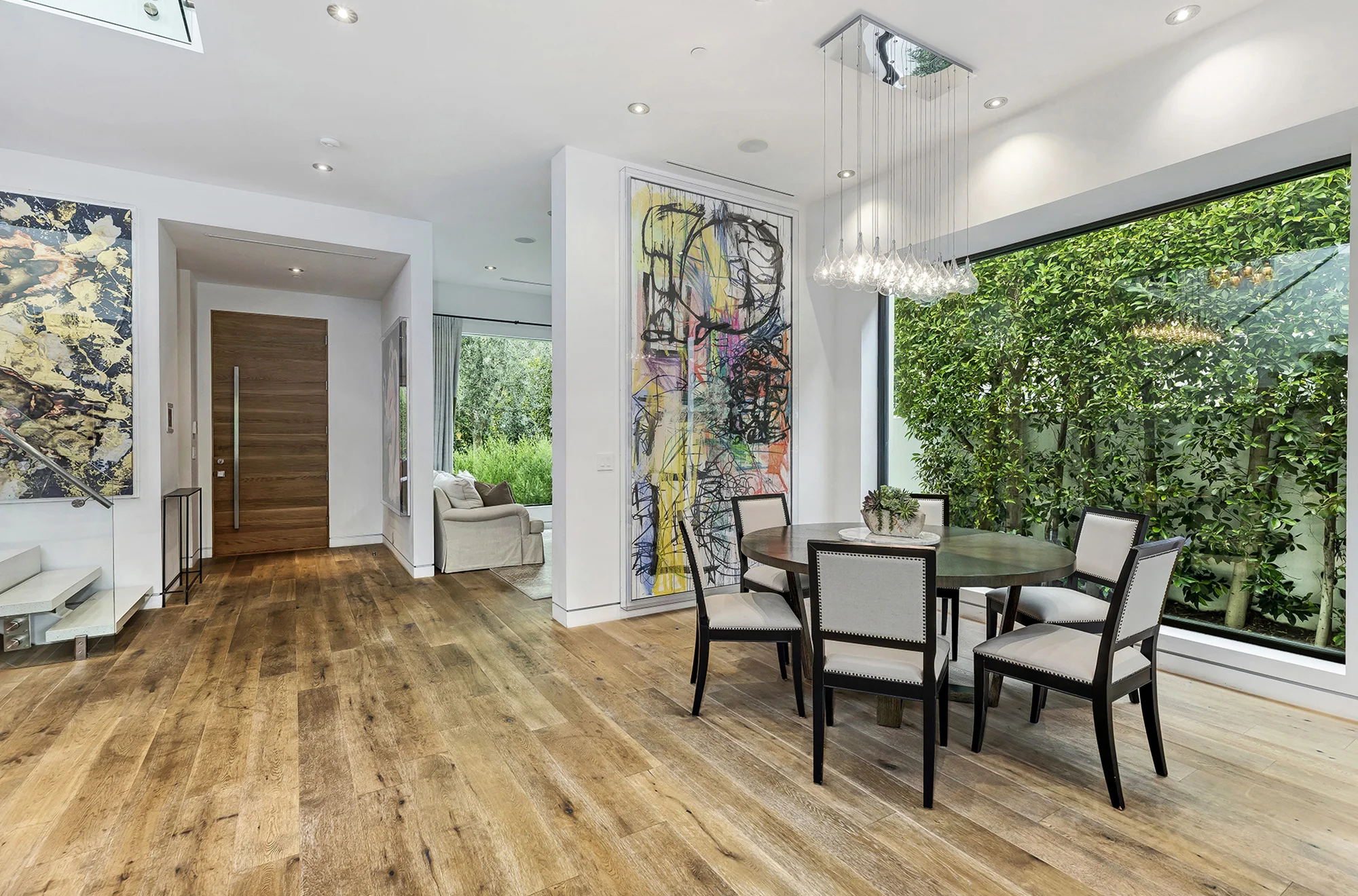 8745 Rosewood Ave photo 8