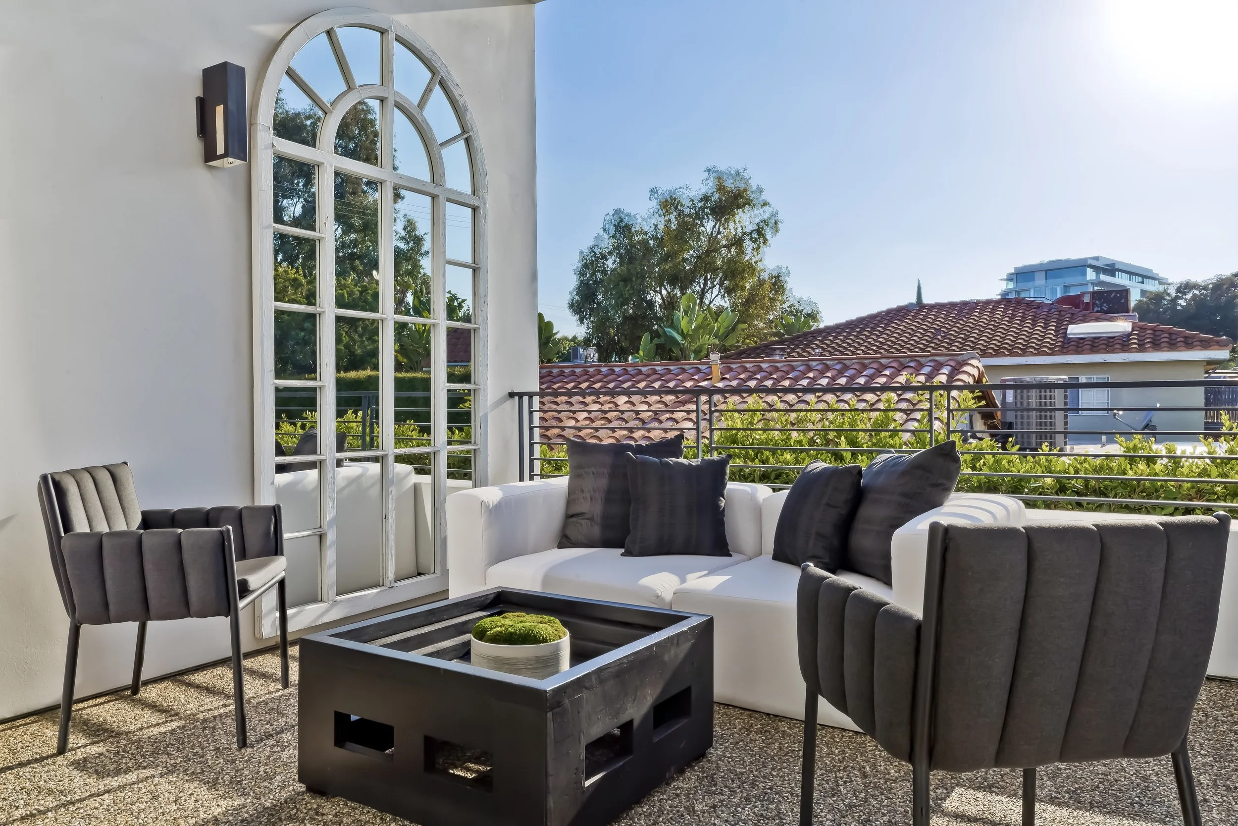 8745 Rosewood Ave photo 25