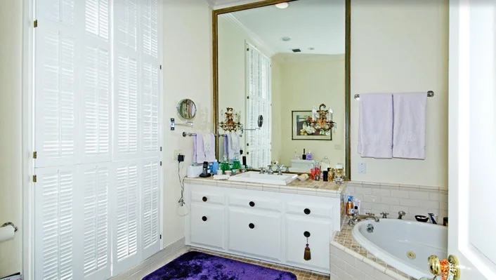 8817 Thrasher Ave photo 18