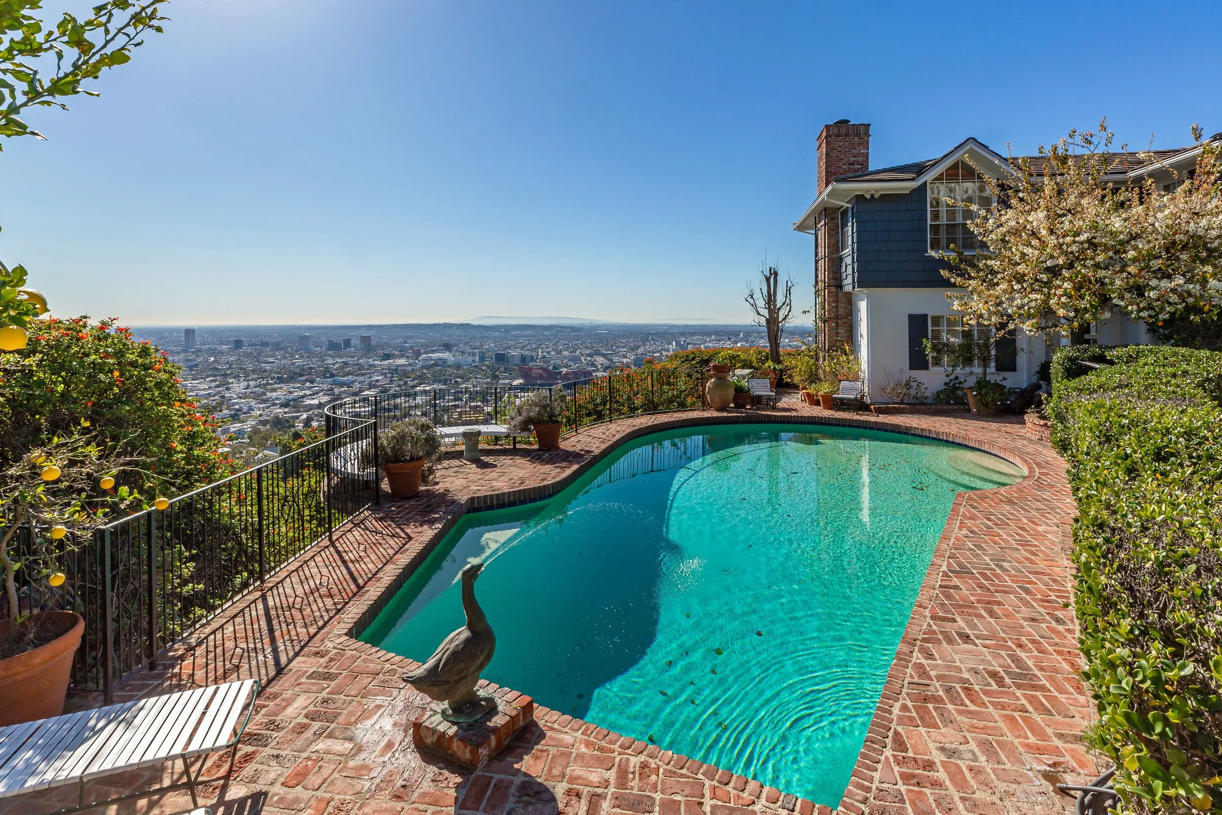 8900 Evanview Drive photo 5