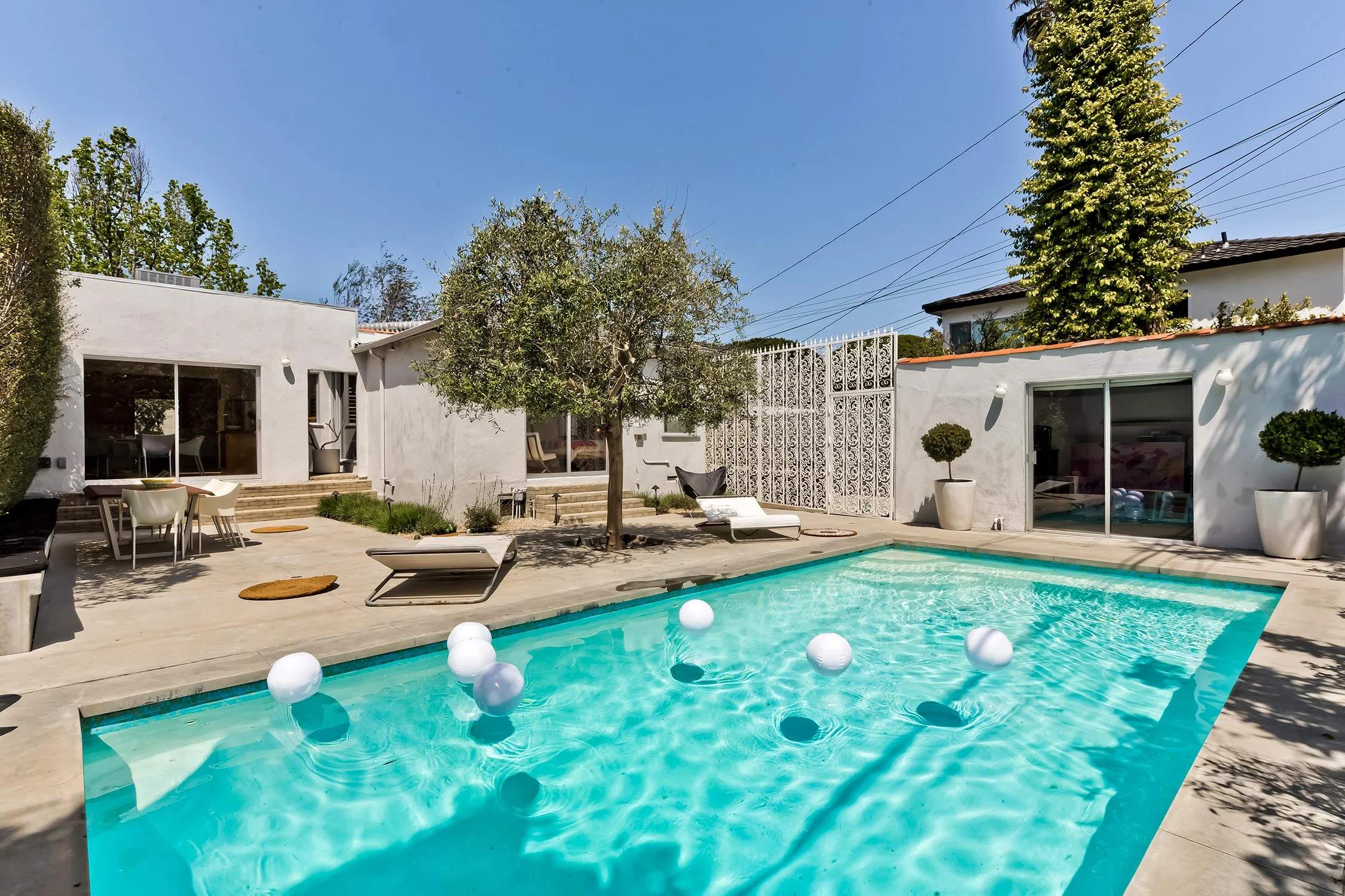 9004 Ashcroft Ave photo 15