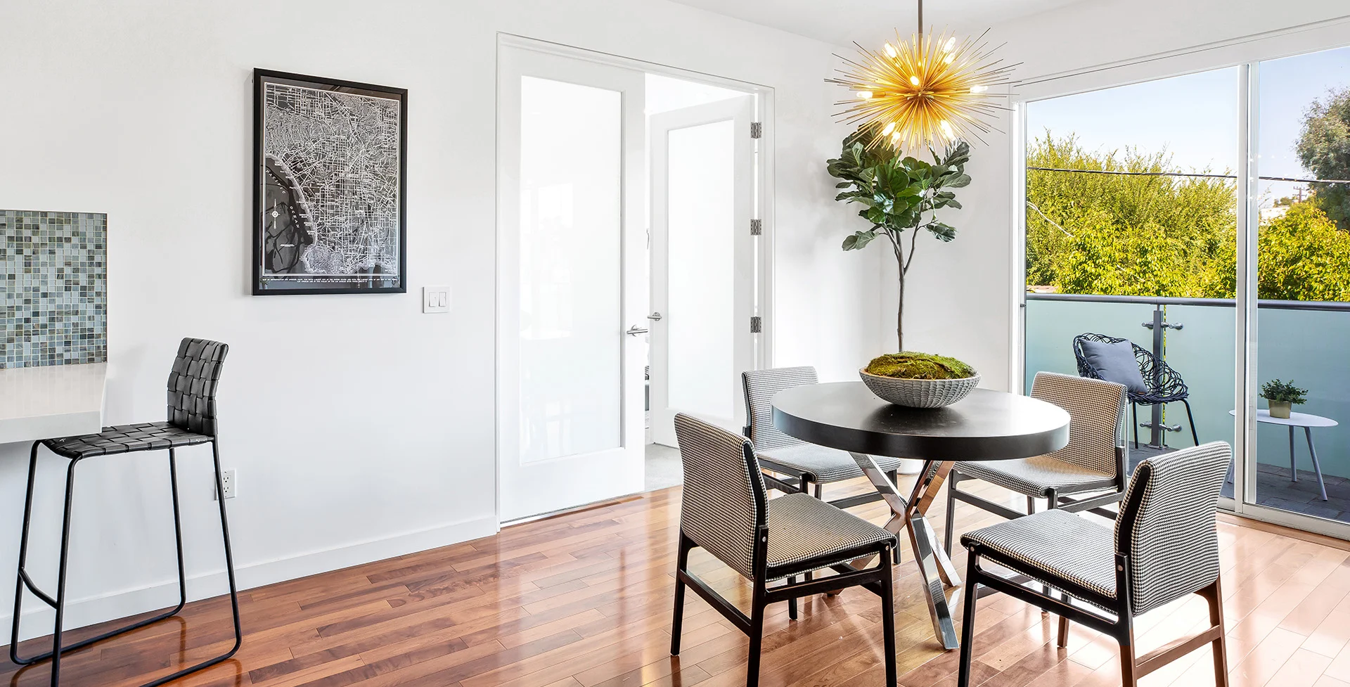 928 N Croft Ave #102 photo 7