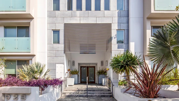 928 N Croft Ave #PH302 photo 1