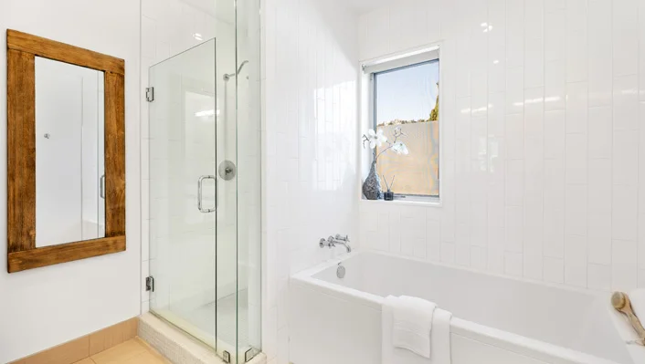 928 N Croft Ave #PH302 photo 15