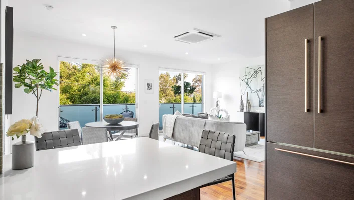 928 N Croft Ave #PH302 photo 8