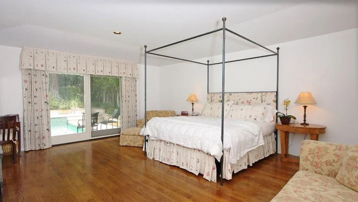 9284 Swallow Drive photo 12