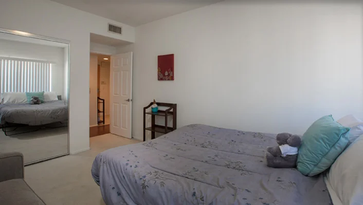 937 12th St #303 photo 14