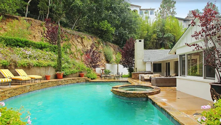 9525 Dalegrove Drive photo 23