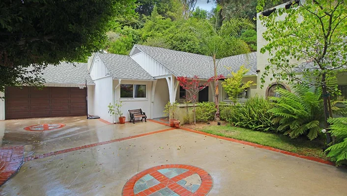 9525 Dalegrove Drive photo 7