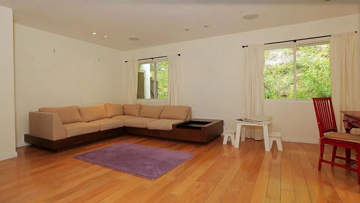 9525 Dalegrove Drive photo 10